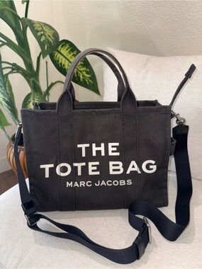 Marc Jacobs Black 'The Tote Bag' Canvas Medium Tote Shoulder Strap Purse Handbag
